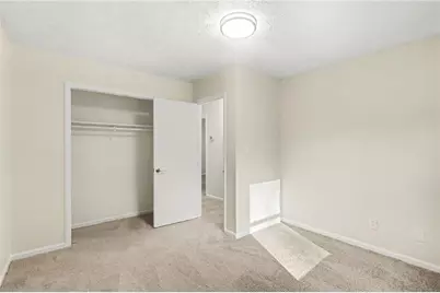 8121 Woodcliff Trail, Riverdale, GA 30274 - Photo 20