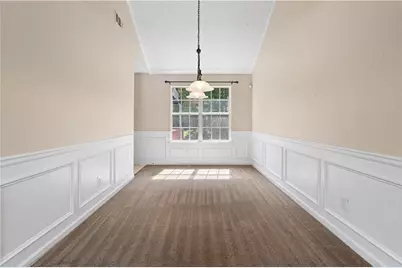 7410 Petunia Drive, Riverdale, GA 30296 - Photo 8