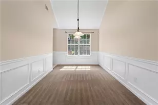 7410 Petunia Dr, Riverdale, GA 30296 - Photo 8