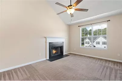 7410 Petunia Drive, Riverdale, GA 30296 - Photo 4