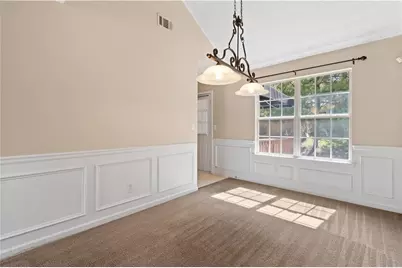7410 Petunia Drive, Riverdale, GA 30296 - Photo 10