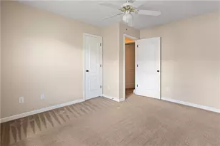 7410 Petunia Dr, Riverdale, GA 30296 - Photo 30
