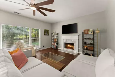 6280 Clear Spring Lane, Flowery Branch, GA 30542 - Photo 4
