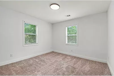 678 Commercial, Atlanta, GA 30318 - Photo 22