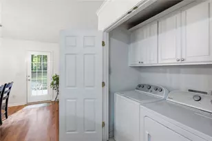 7660 Donington Park Dr, Cumming, GA 30040 - Photo 28