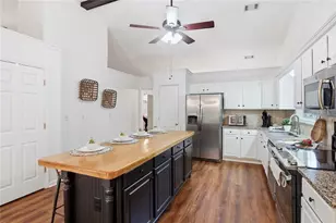 7660 Donington Park Dr, Cumming, GA 30040 - Photo 12
