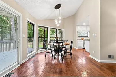 8810 North Mount Drive, Alpharetta, GA 30022 - Photo 8
