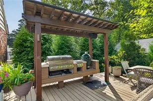 3626 Kingsboro Rd NE, Atlanta, GA 30319 - Photo 50