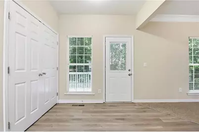 7144 Stonebrook Circle, Lithonia, GA 30058 - Photo 10