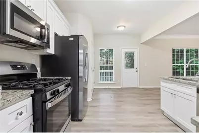 7144 Stonebrook Circle, Lithonia, GA 30058 - Photo 18