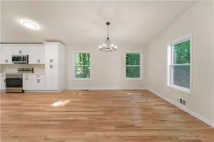 3253 Cedar Bluff Dr NE, Marietta, GA 30062 - Photo 10