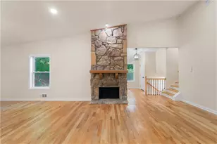 3253 Cedar Bluff Dr NE, Marietta, GA 30062 - Photo 8