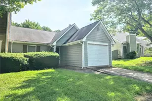 8020 Woodlake Dr, Riverdale, GA 30274 - Photo 1