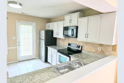 8020 Woodlake Drive, Riverdale, GA 30274 - Photo 4