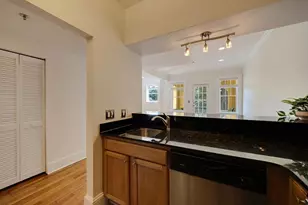 2855 Peachtree Rd NE, Atlanta, GA 30305 - Photo 16