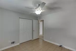 978 Chartley Dr SW, Lilburn, GA 30047 - Photo 20