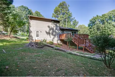 978 Chartley Drive SW, Lilburn, GA 30047 - Photo 32