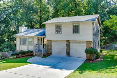 978 Chartley Drive SW, Lilburn, GA 30047 - Photo 2