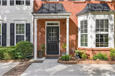 570 Gale Court, Milton, GA 30004 - Photo 2