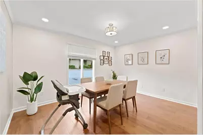 8 Ivy Ridge NE, Atlanta, GA 30342 - Photo 4