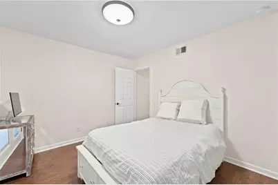 8 Ivy Ridge NE, Atlanta, GA 30342 - Photo 34