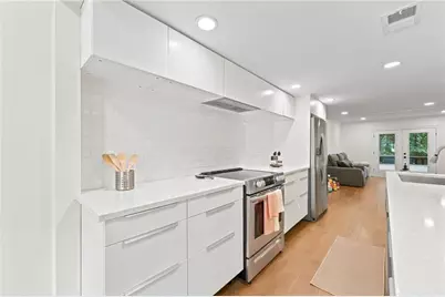 8 Ivy Ridge NE, Atlanta, GA 30342 - Photo 1