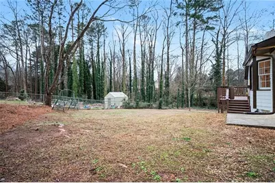 5464 Breathitt Drive SW, Lilburn, GA 30047 - Photo 38