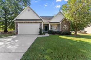 27 Woods Way, Jefferson, GA 30549 - Photo 1