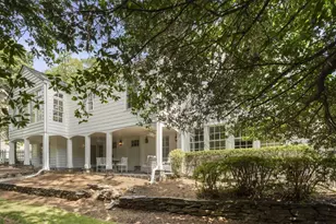 835 Glenbrook Dr, Atlanta, GA 30318 - Photo 36