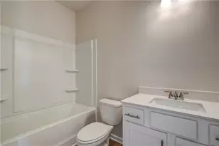 646 Winding Rose Dr, Hoschton, GA 30548 - Photo 8