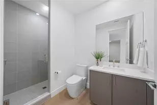 2425 Peachtree Rd NE, Atlanta, GA 30305 - Photo 30