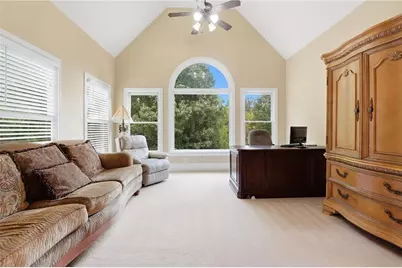 1352 Innsfail Court, Snellville, GA 30078 - Photo 32