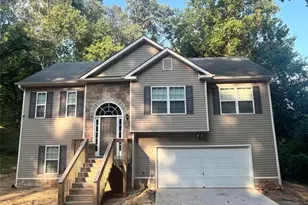 3986 King Dr, Douglasville, GA 30135 - Photo 1