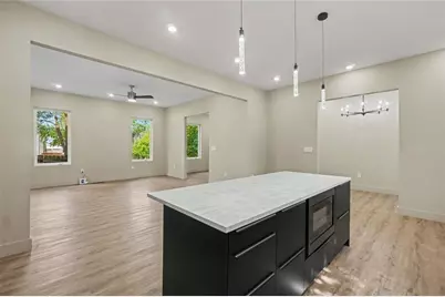 2402 Lynn Iris Drive, Decatur, GA 30032 - Photo 10