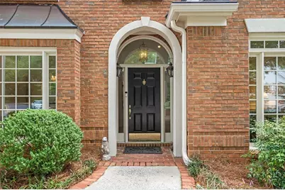 4027 Stephens Mill Run NE, Atlanta, GA 30342 - Photo 2