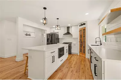 2800 Duke Of Gloucester Street, Atlanta, GA 30344 - Photo 6