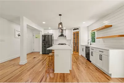 2800 Duke Of Gloucester Street, Atlanta, GA 30344 - Photo 4