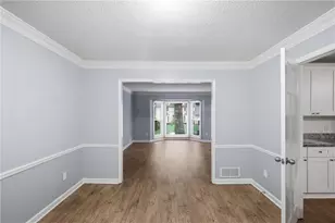 1547 Golf Link Dr, Stone Mountain, GA 30088 - Photo 8
