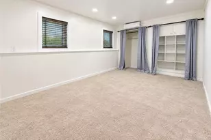 242 Muddy River Rd, Lawrenceville, GA 30043 - Photo 16