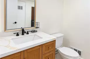 242 Muddy River Rd, Lawrenceville, GA 30043 - Photo 20