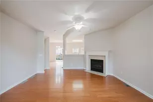 2193 Landing Walk Dr, Duluth, GA 30097 - Photo 12