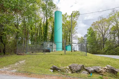 2503 Lakeshore Drive NE, Conyers, GA 30012 - Photo 18
