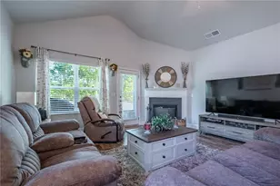 200 Vineyard Walk, Carrollton, GA 30117 - Photo 16