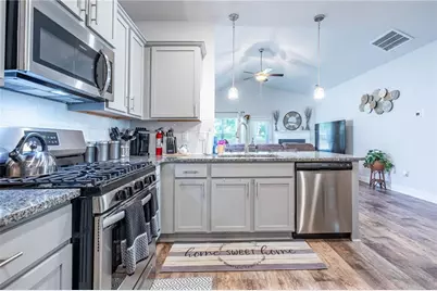 200 Vineyard Walk, Carrollton, GA 30117 - Photo 14
