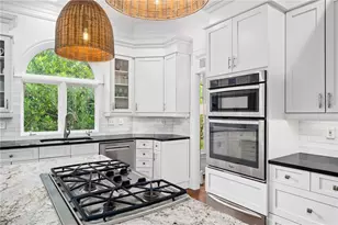 740 E Morningside Dr, Atlanta, GA 30324 - Photo 14