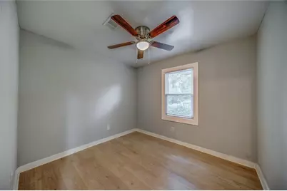 1024 Regis Road SE, Atlanta, GA 30315 - Photo 20