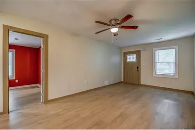 1024 Regis Road SE, Atlanta, GA 30315 - Photo 4