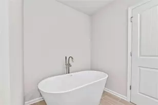 3668 Parkway James Dr, Snellville, GA 30039 - Photo 16