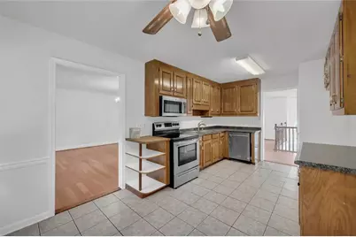 1170 Robert Pointe Way SE, Lawrenceville, GA 30045 - Photo 16
