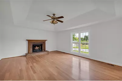1170 Robert Pointe Way SE, Lawrenceville, GA 30045 - Photo 6